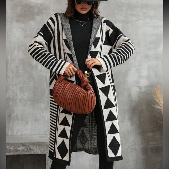 Cozy Abstract Geo Pattern Drop Shoulder Hooded Duster Sweater Cardigan - Picture 6 of 6